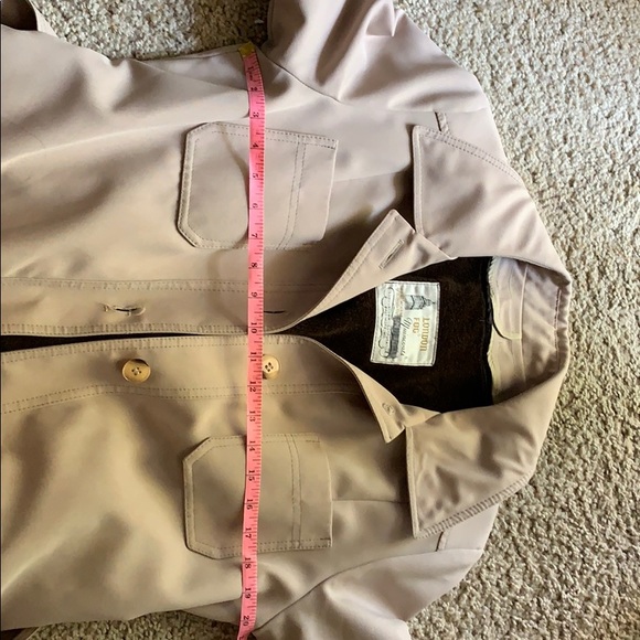 High quality London fog tan trench coat w/ belt 14 - Picture 4 of 4